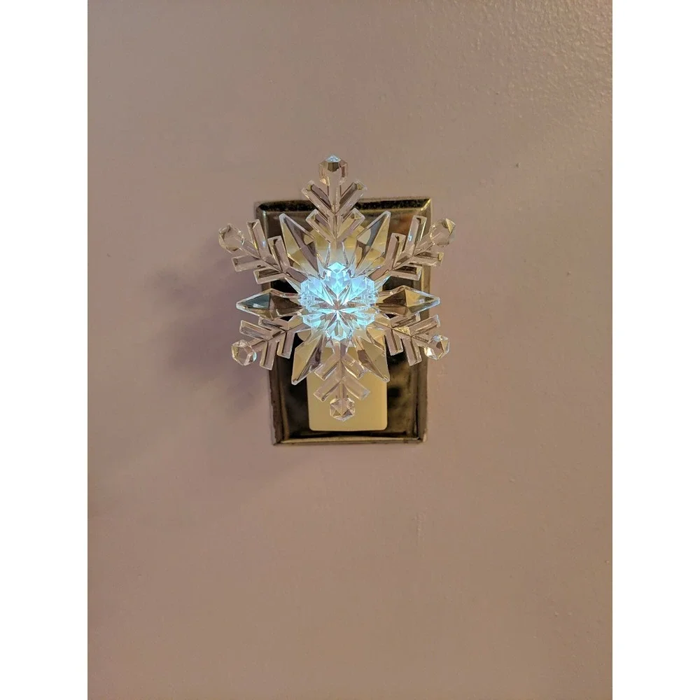 bath and body works wallfower plug diffuser night light up snowflake